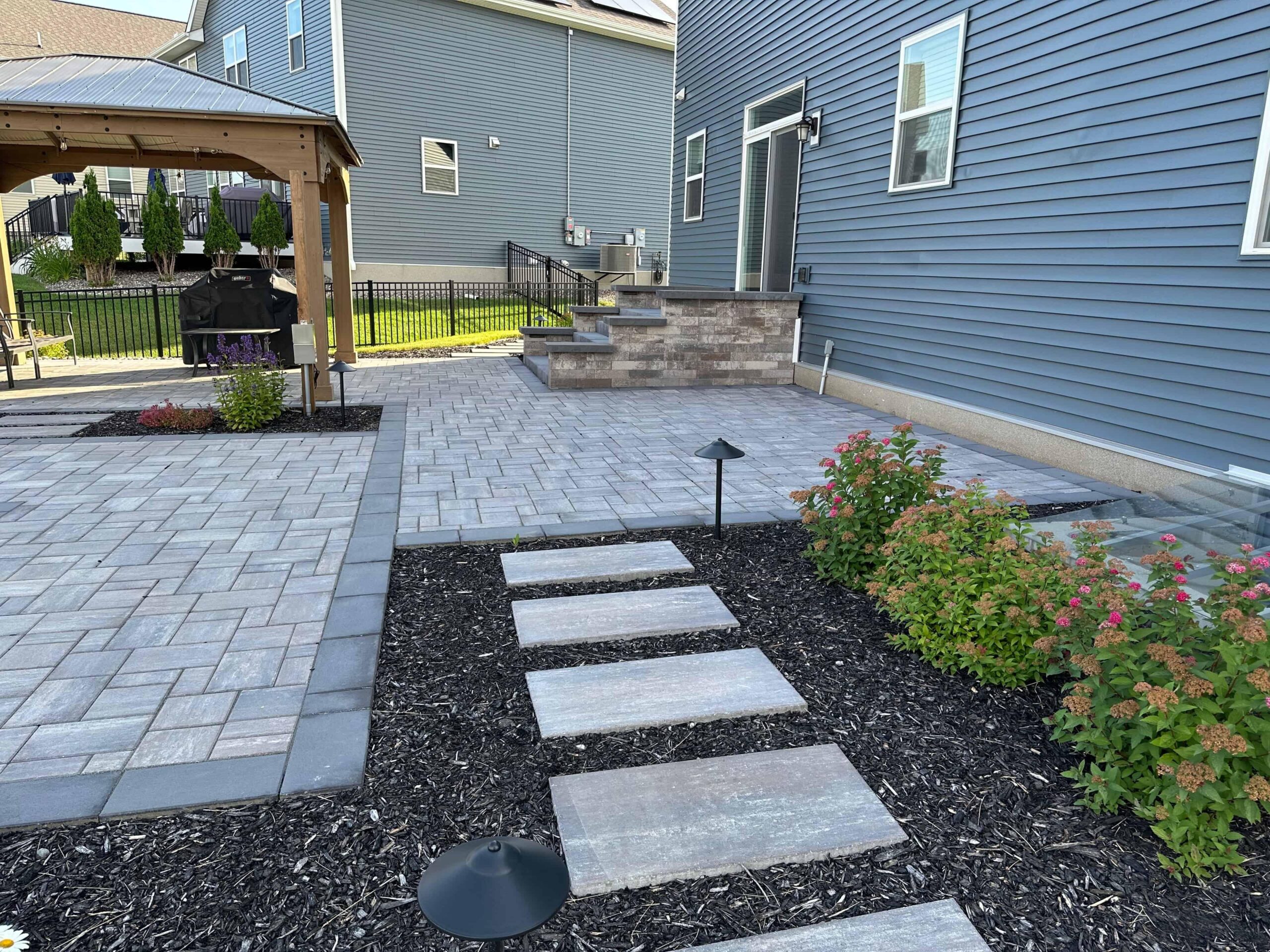 New Sunrise Hardscaping & Masonry Contractors - Outdoor project showcase